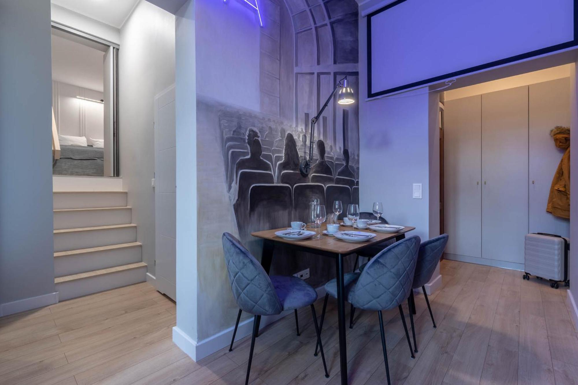 Wilda Cinema Spot Apartment พอซนาน ภายนอก รูปภาพ