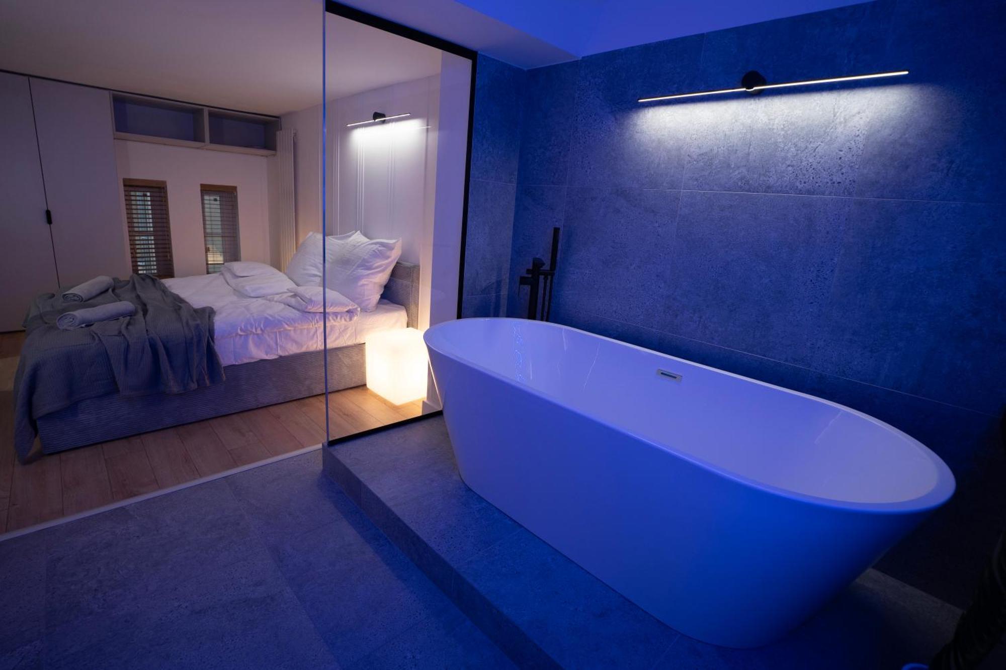 Wilda Cinema Spot Apartment พอซนาน ภายนอก รูปภาพ